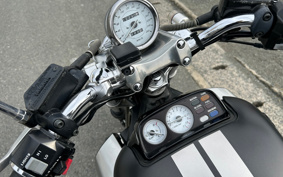 YAMAHA VMAX 2002 VP15