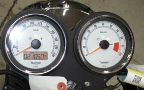 TRIUMPH THRUXTON 900 2013