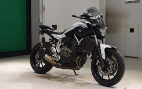 YAMAHA MT-07 2015