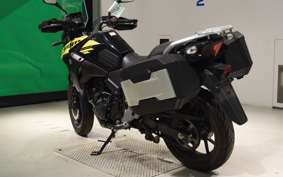 SUZUKI Vｽﾄﾛｰﾑ250A