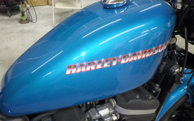 HARLEY XL883R 2005
