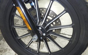 HARLEY XL883N 2010