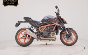 KTM 1290 SUPER DUKE R 2025