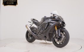 YAMAHA YZF-R1 2018
