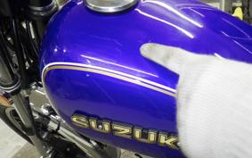 SUZUKI GN125 H