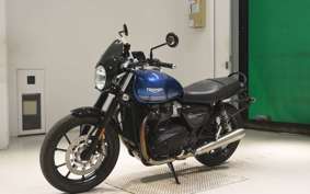 TRIUMPH STREET TWIN 2021