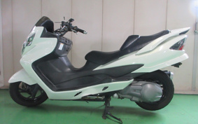 SUZUKI SKYWAVE 250 CJ46A