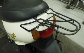 SUZUKI LET's 4 Basket CA43A