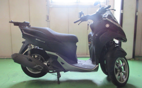 YAMAHA TRICITY 125 SE82J