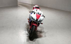 HONDA CBR600RR PC40