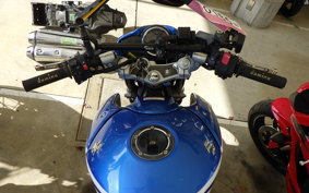 SUZUKI GSR250