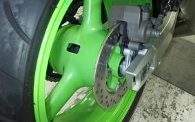 KAWASAKI ZX900R NINJA 2013 ZX900E