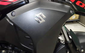 SUZUKI Vｽﾄﾛｰﾑ250 2004
