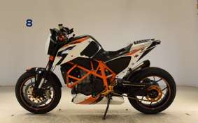 KTM 690 DUKE R
