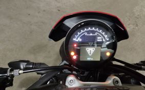 TRIUMPH TRIDENT 660 2025 L21U47