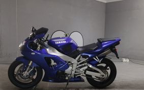 YAMAHA YZF-R1 1999 RN01