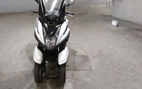 YAMAHA TRICITY 125 SE82J