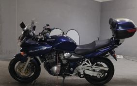 SUZUKI BANDIT1200S 2000 GV77A