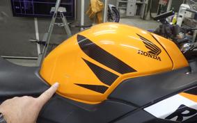 HONDA CBR125R 2013