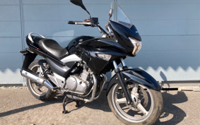 SUZUKI GSR250 GJ55D