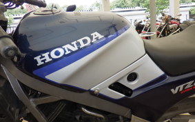 HONDA VTZ250 MC15