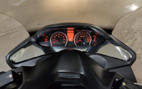 SUZUKI SKYWAVE 250 CJ46A