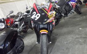 HONDA CBR1000RR