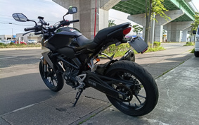HONDA CB250R MC52