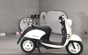 YAMAHA E-VINO SY11J