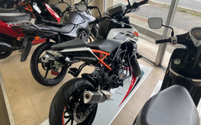 KTM 125 DUKE JPA40