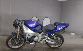 YAMAHA YZF-R1 RN01