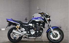 YAMAHA XJR1300 RP03J
