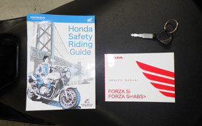 HONDA FORZA SI 2005 MF12