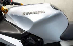 KAWASAKI ZX 1200 NINJA R 2004 ZXT20B