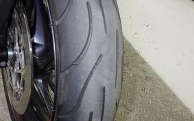 TRIUMPH STREET TRIPLE RS 2021