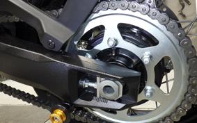 SUZUKI Vｽﾄﾛｰﾑ800DE EM1BA