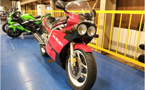 SUZUKI GSX-R750 LTD ED 1986 GR71G