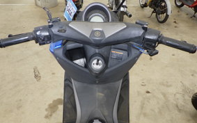 YAMAHA N-MAX 1998 SED6J