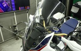 HONDA CRF1000L AFRICA TWIN DCT 2016 SD04