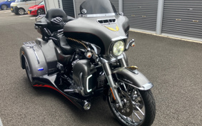 HARLEY HARLEY FLHTCU 2017 MAD