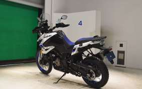 SUZUKI Vｽﾄﾛｰﾑ1050DE 2025 EF11M