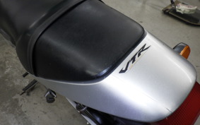 HONDA VTR 250 2007 MC33