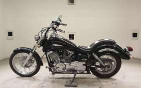 YAMAHA DRAGSTAR 250 2013 VG02J