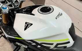 TRIUMPH TRIPLE MOTO2 ED 2023 HDA624
