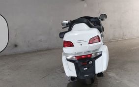 HONDA GL 1800 GOLD WING SC68