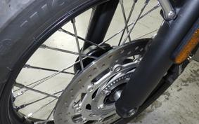 TRIUMPH BONNEVILLE T100 2025