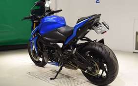 SUZUKI GSX-S1000 2015