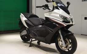 APRILIA SRV850 2017