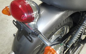 TRIUMPH BONNEVILLE T100 2011
