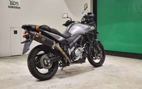 SUZUKI Vｽﾄﾛｰﾑ650A 2016 VP56A